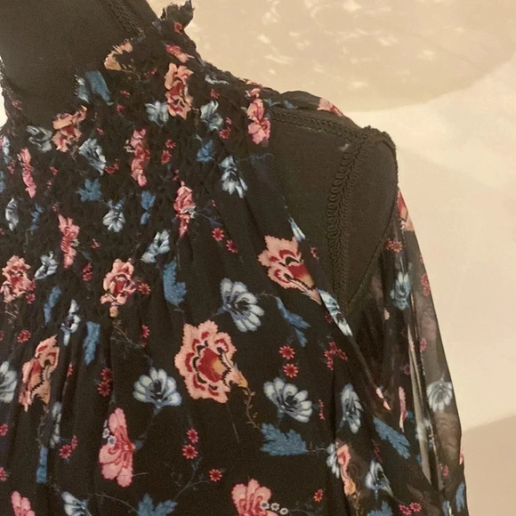 Intermix silk blouse size S - Picture 3 of 10